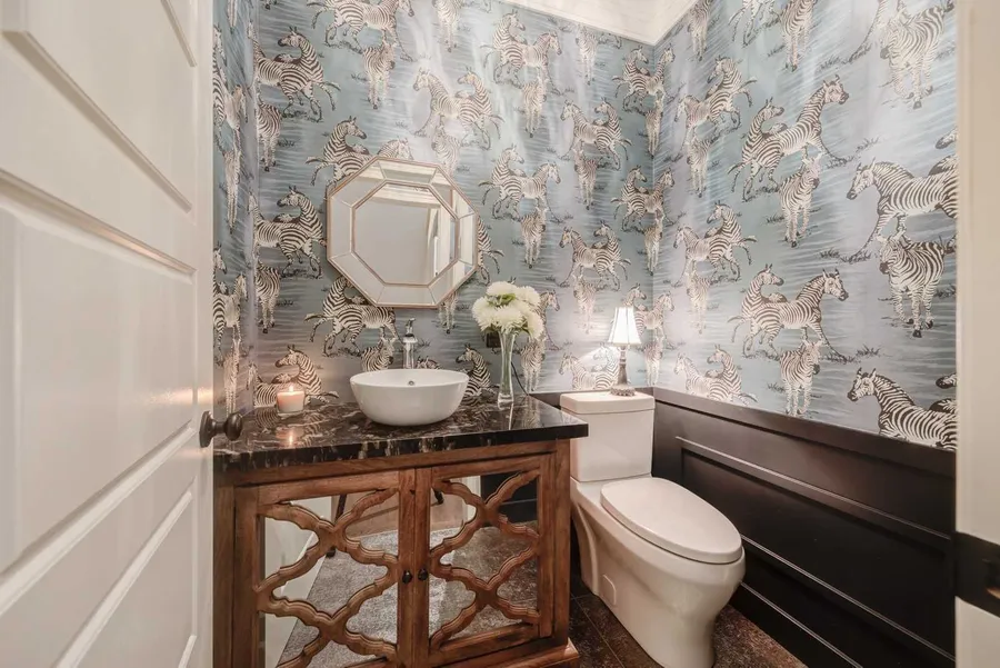 Uptown Century Home — image 13