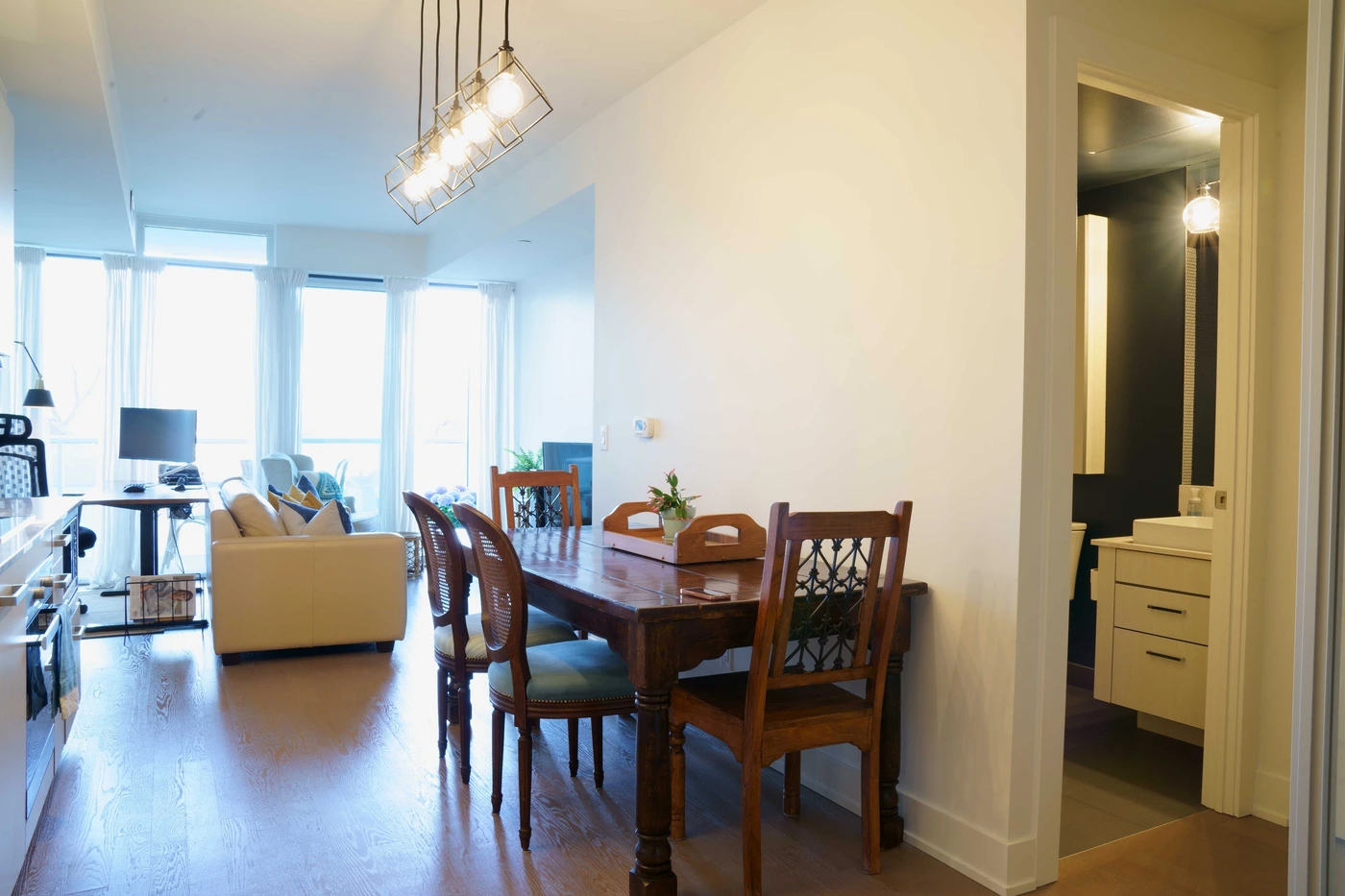 Lawrence Park Pied-à-Terre — Eclectic, evolving interior design, image 7