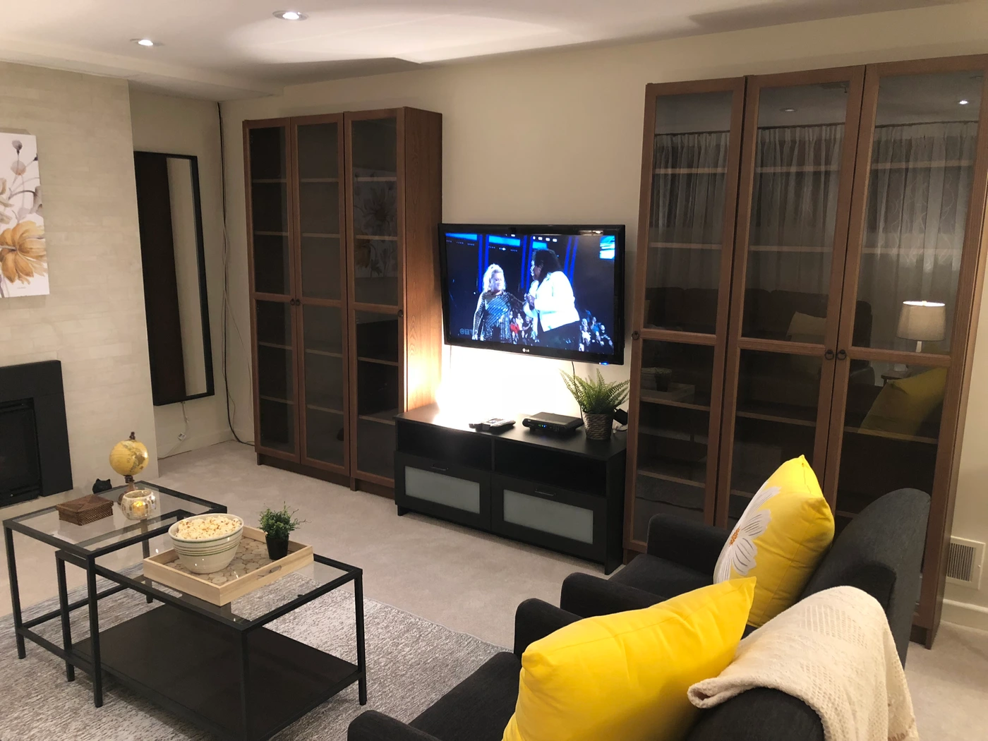 The Banbury Residence — Warm Transitional interior design, image 22