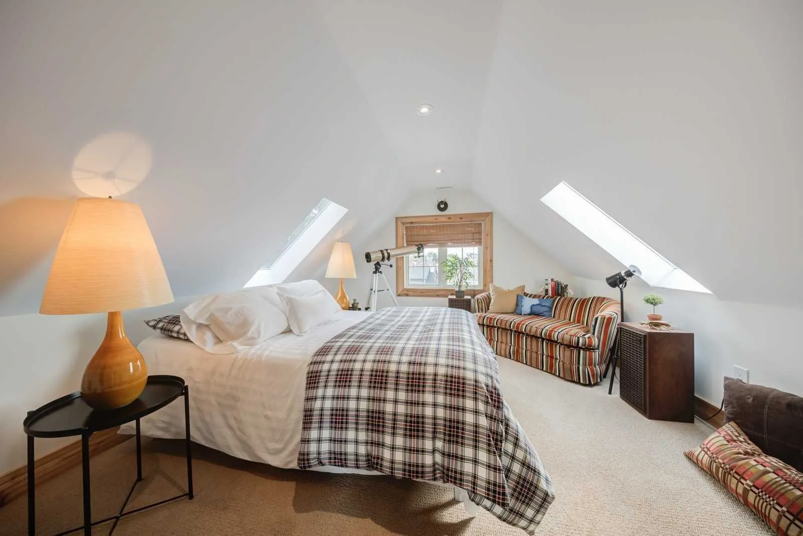 Uptown Century Home — image 44