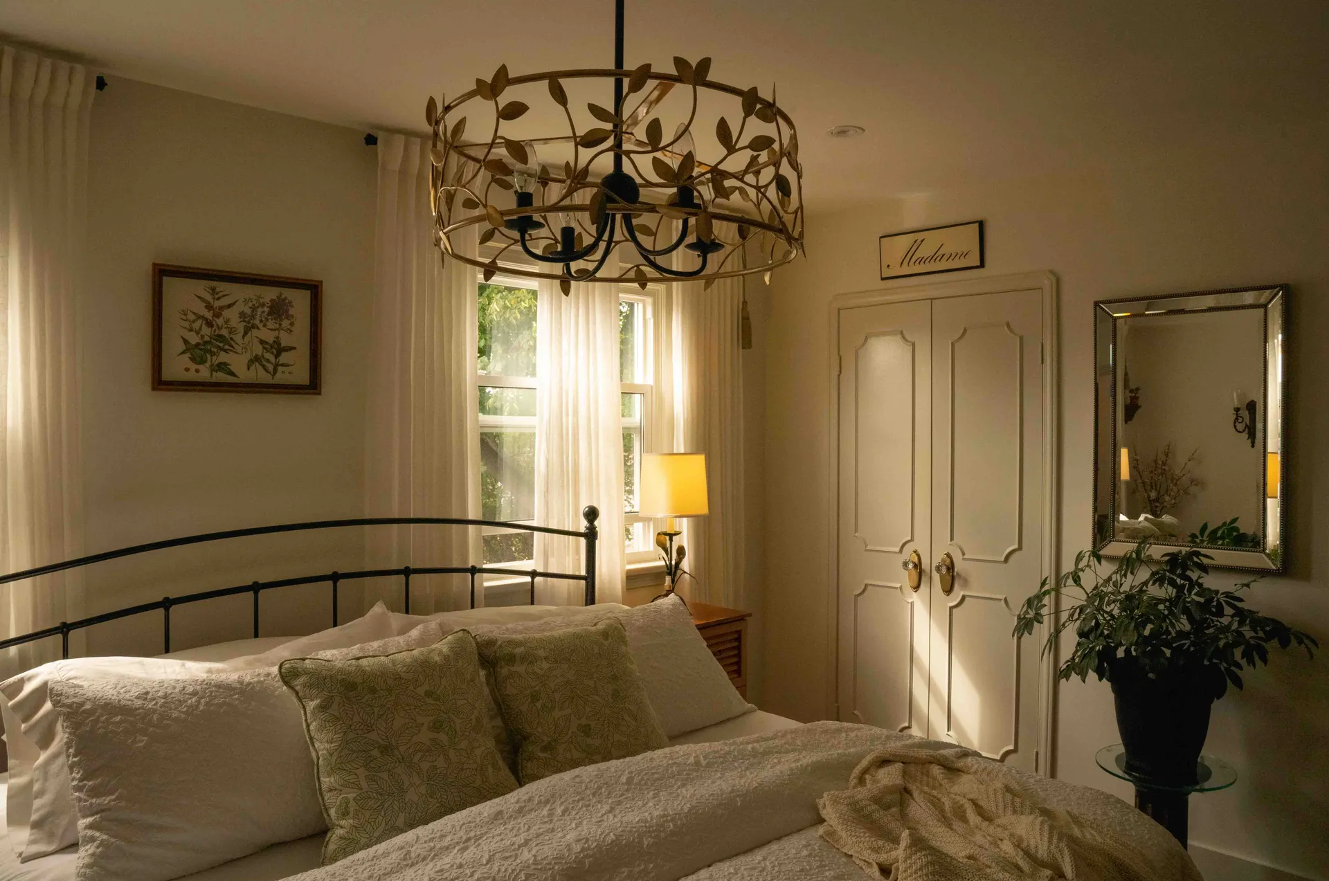 Interior design by Nathallie Isabel